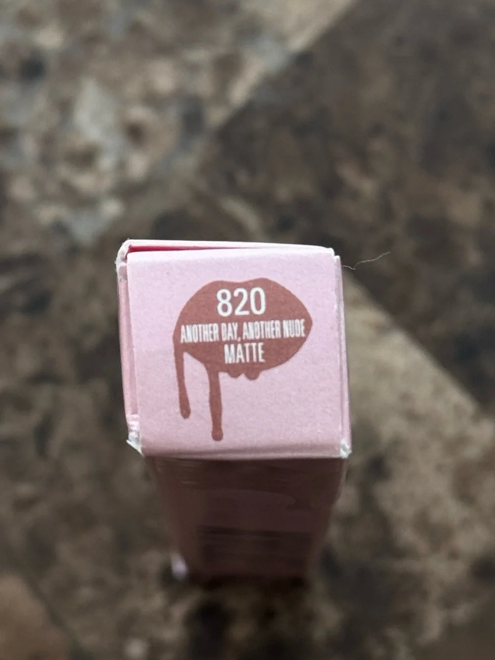 Kylie Cosmetics Matte Liquid Lipstick 820 Another Day Another Nude 3ml